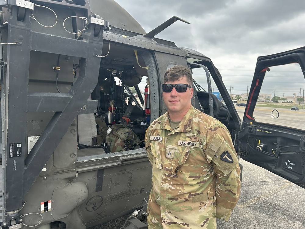 36th Combat Aviation Brigade Participates in Fiesta San Antonio
