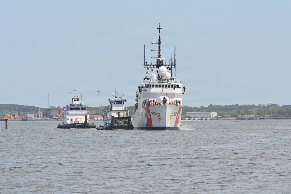 Coast Guard Cutter Tampa returns home following 74-day counter-drug patrol in Eastern Pacific
