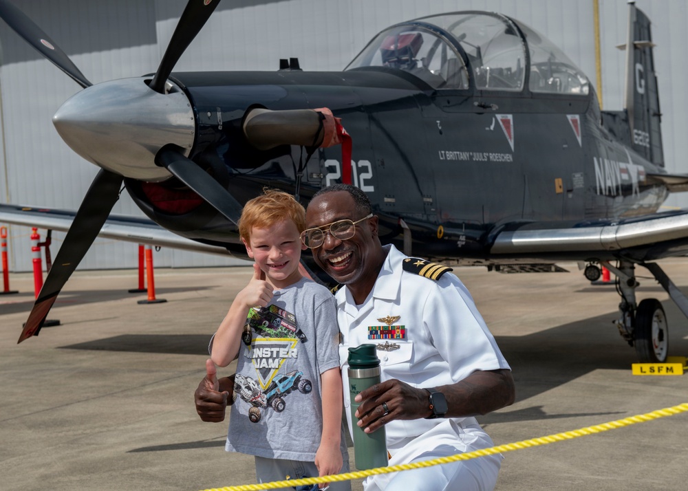 T-6B Arrives at Lone Star Flight Museum