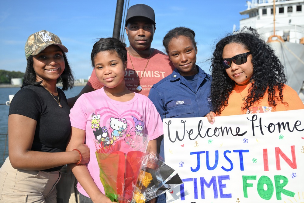 Coast Guard Cutter Tampa returns home following 74-day counter-drug patrol in Eastern Pacific