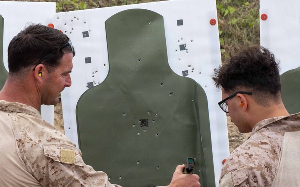 24th MEU MRF conduct Rifle Pistol Drills