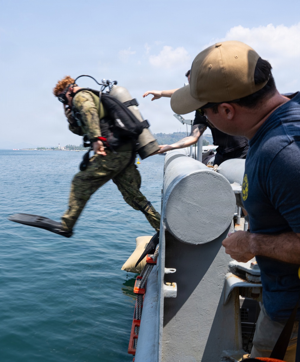 CTG 73.6/MDSU 1-3 Support DPAA Recovery Efforts in Subic Bay, April 13, 2026