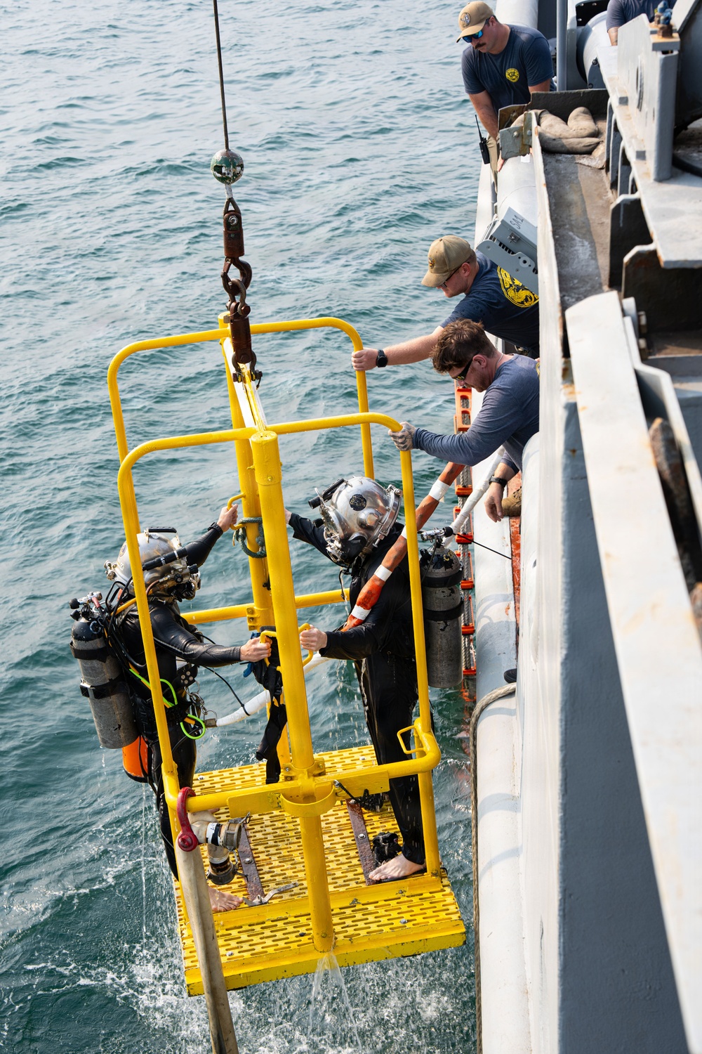 CTG 73.6/MDSU 1-3 Support DPAA recovery Efforts in Subic Bay, April 14, 2026