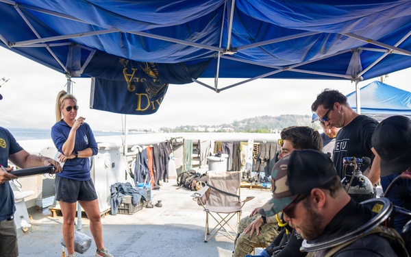 CTG 73.6/MDSU 1-3 Support DPAA Recovery Efforts in Subic Bay, April 15, 2026