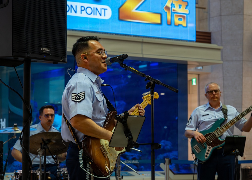 U.S. Air Force Band of the Pacific - Asia rocks Okinawa