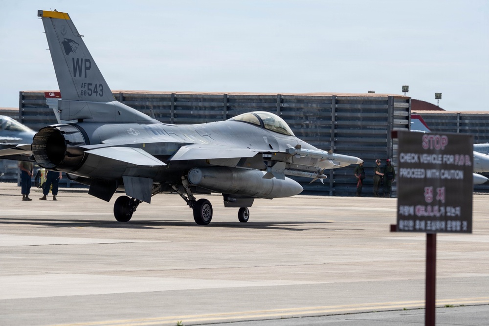 Kicking off exercise FF 26-1 at Gwangju AB