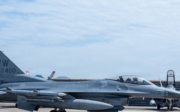 Kicking off exercise FF 26-1 at Gwangju AB