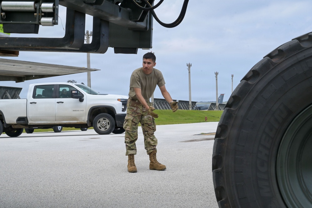 36th LRS unloads 27,000 liters of emergency water supplies from FEMA