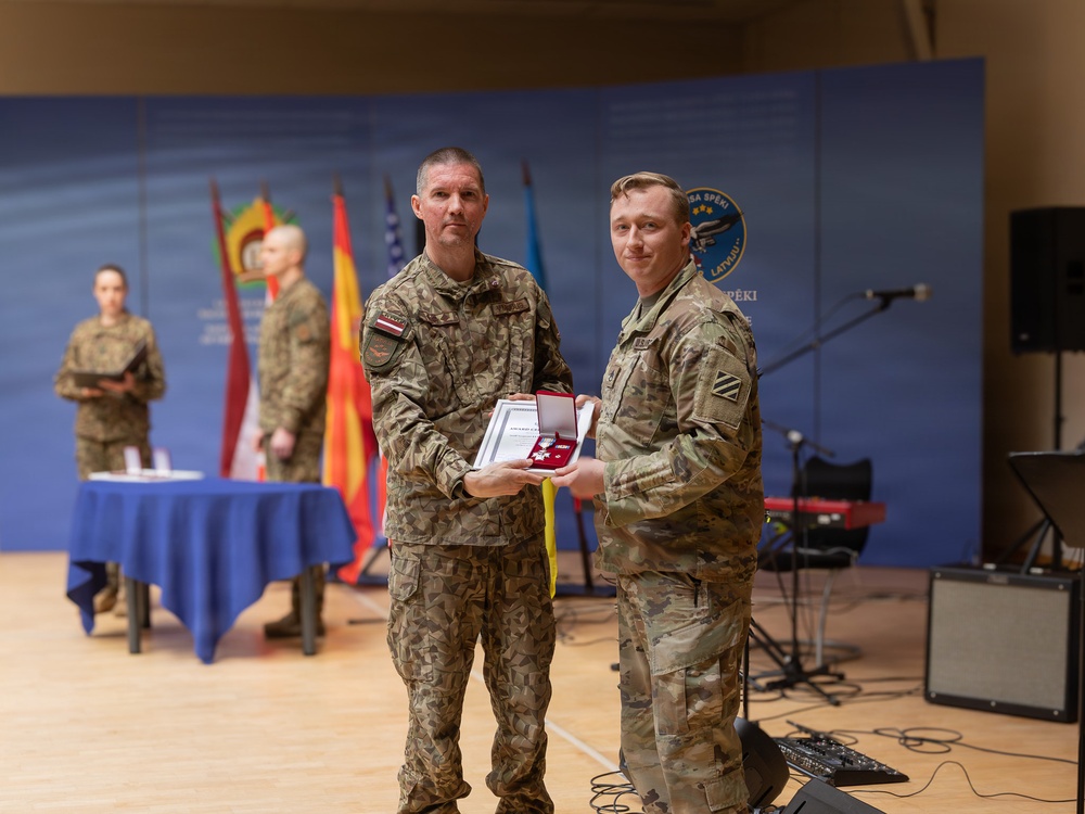 Latvian Air Force presents awards to 3rd CAB Soldiers