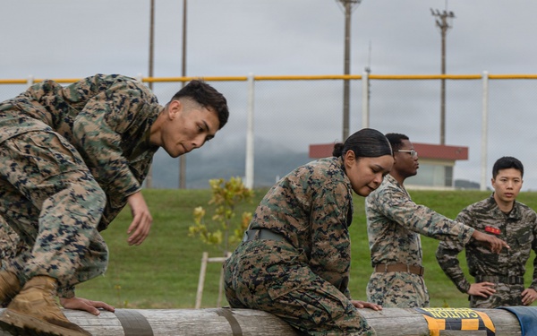 COMMSTRAT Marines conduct a field training exercise at Camp Hansen