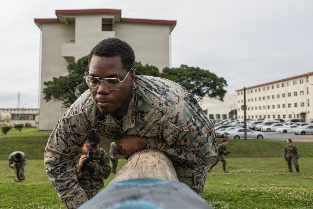 COMMSTRAT Marines conduct a field training exercise at Camp Hansen