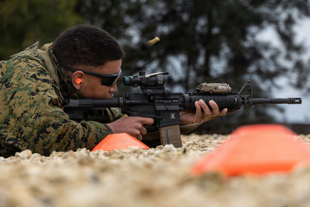 COMMSTRAT Marines conduct a field training exercise at Camp Hansen