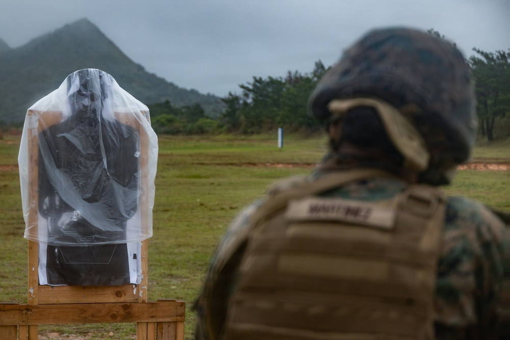 COMMSTRAT Marines conduct a field training exercise at Camp Hansen