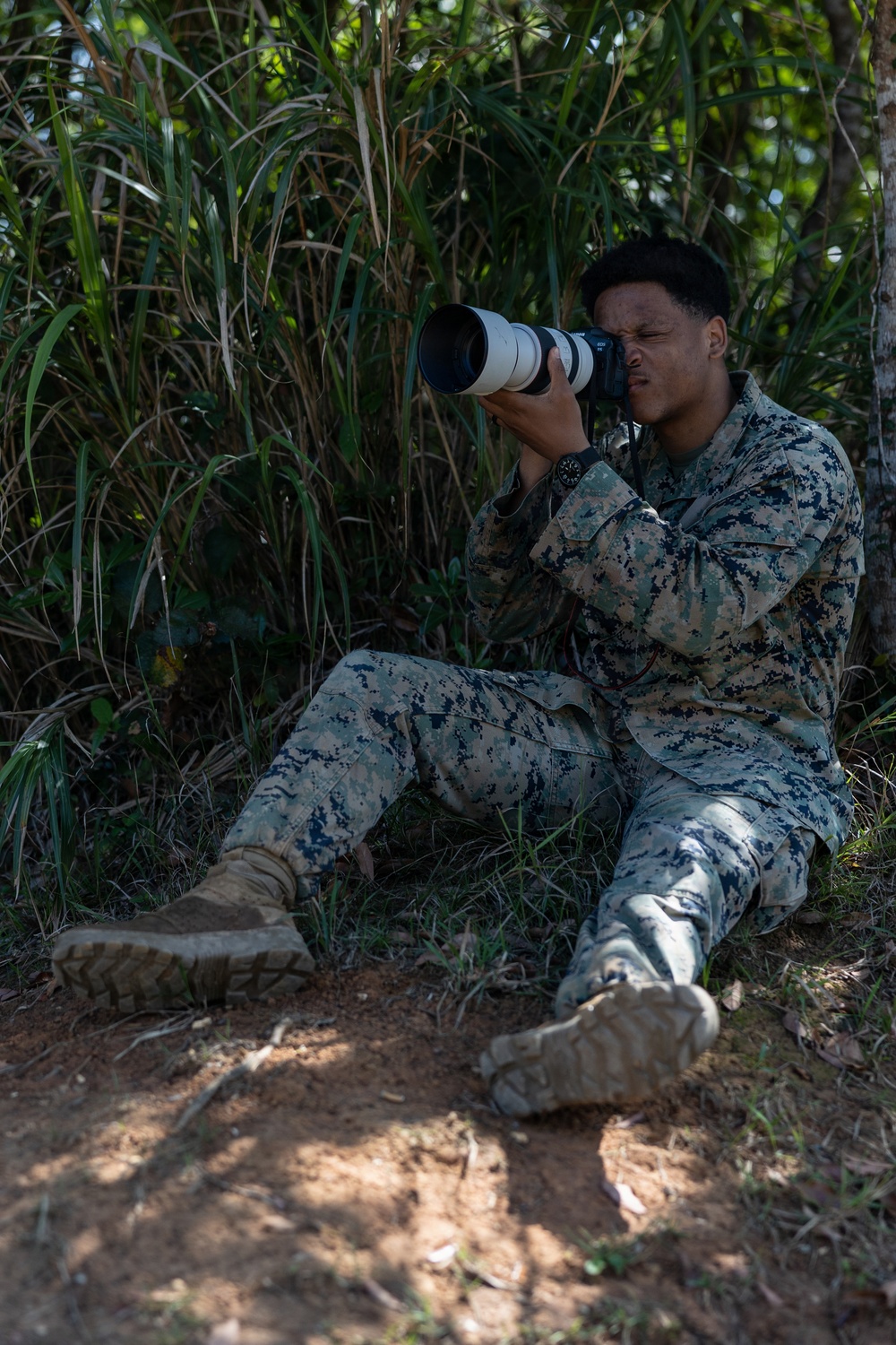 COMMSTRAT Marines conduct a field training exercise at Camp Hansen