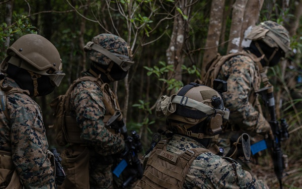 COMMSTRAT Marines conduct a field training exercise at Camp Hansen