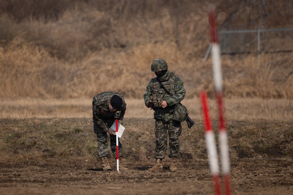U.S. Marines with 12th LCT Execute Bilateral Live-Fire Range: Day 1