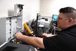 Kisel inspects medical device