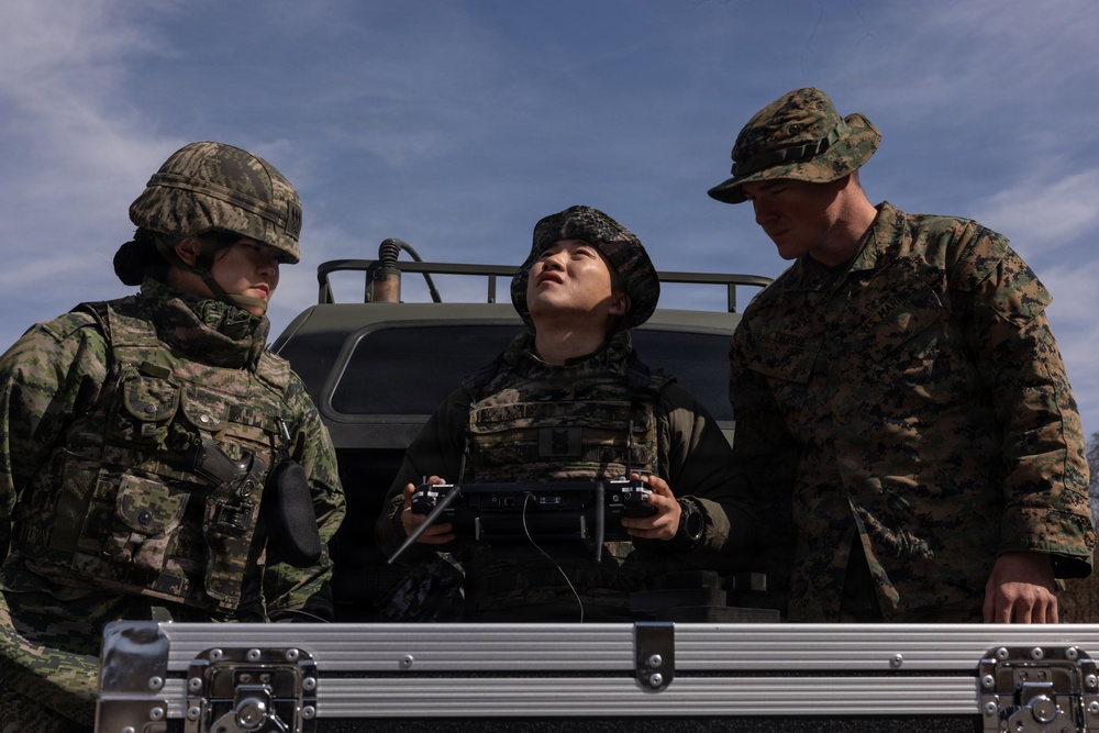 U.S. Marines with 12th LCT Execute Bilateral Live-Fire Range: Day 3