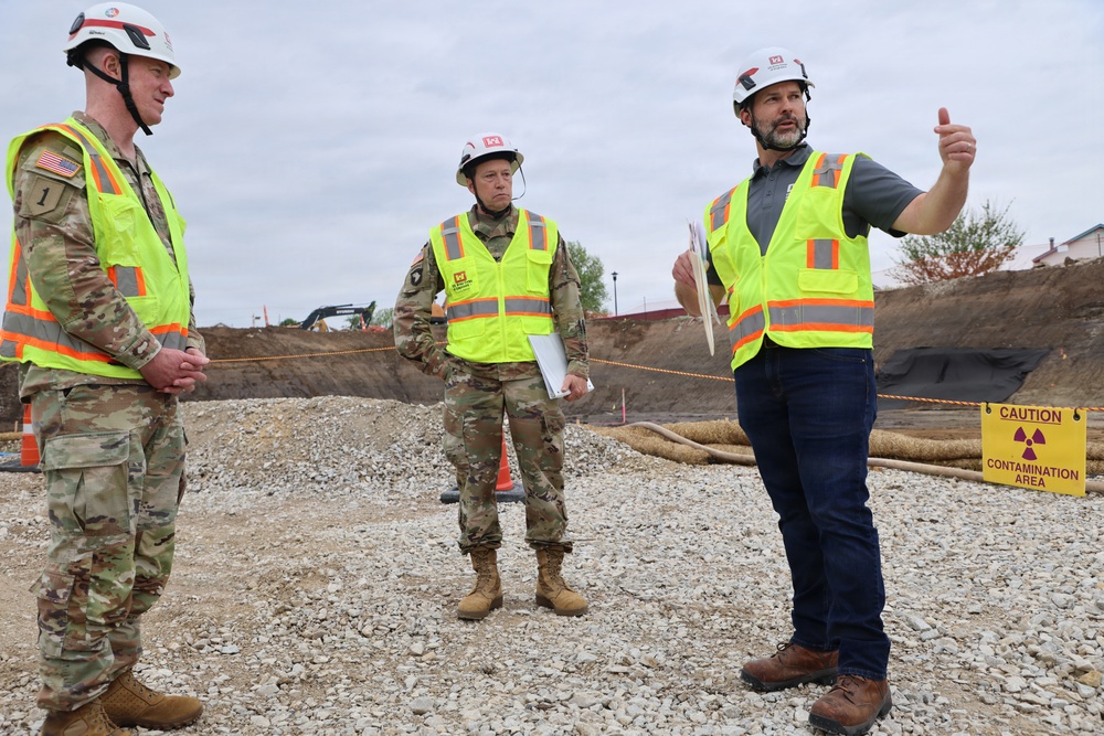 BG Gibbs visits St. Louis District