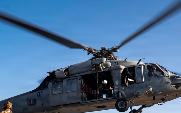 USS Tripoli Conducts Live-Hoist Training