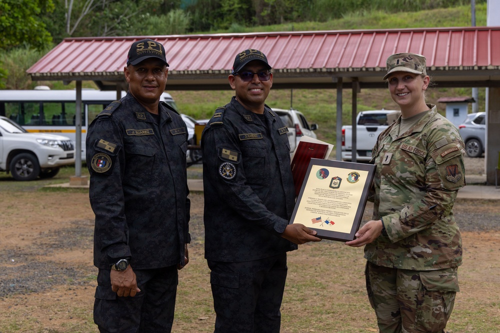 U.S. Air Force and Servicio de Protección Institucional: Graduation