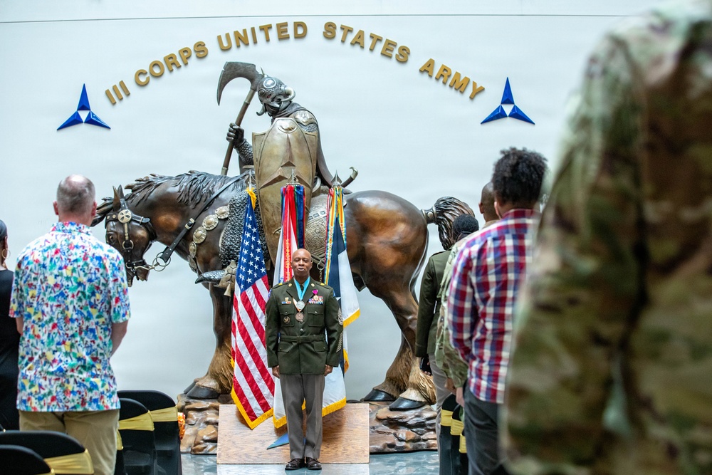 Retirement ceremony for Command Sergeant Major Derek C. Davis held on Fort Hood, TX