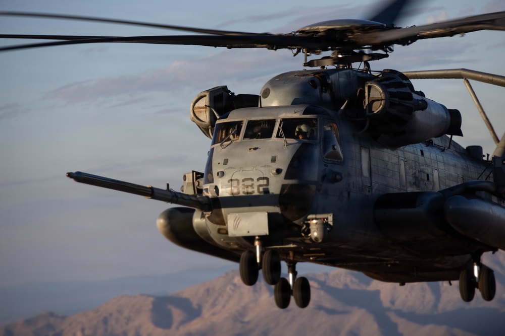 WTI 2-26: CH-53 Long Range Raid