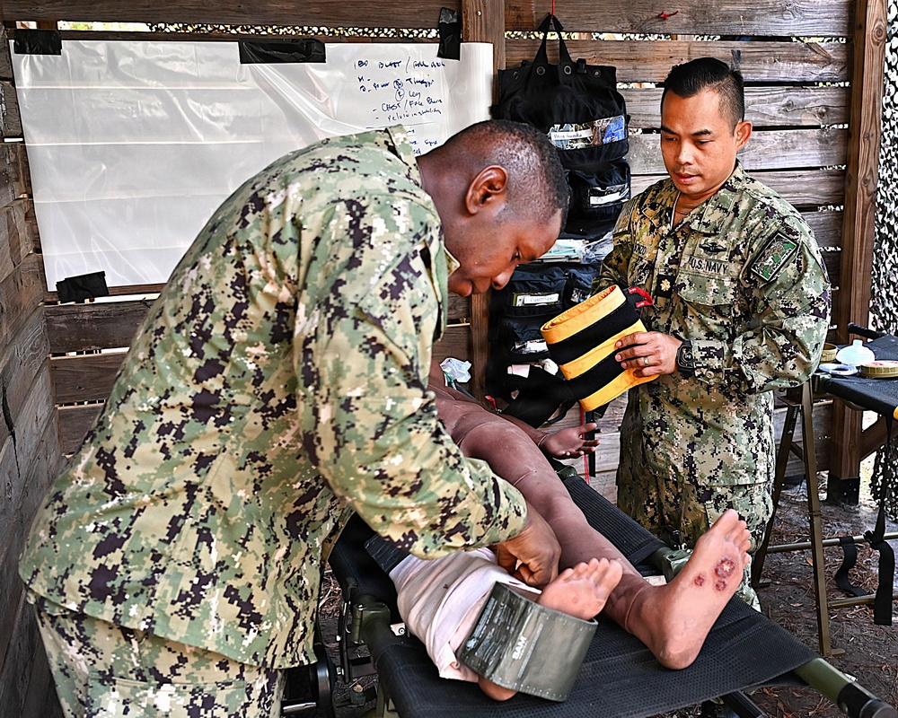 TCCC Tier 4 Bridge Training at Naval Hospital Jacksonville