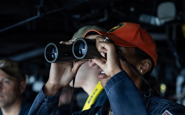 USS John P. Murtha returns to Naval Base San Diego following Artemis II recovery