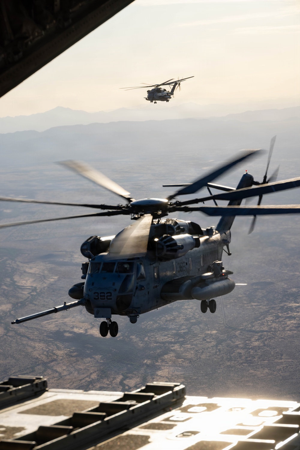 WTI 2-26: CH-53 Long Range Raid