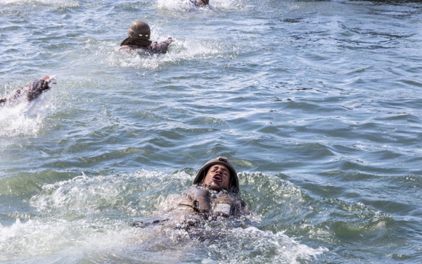 BLT 2/4 conducts ACV Water integration Training Program