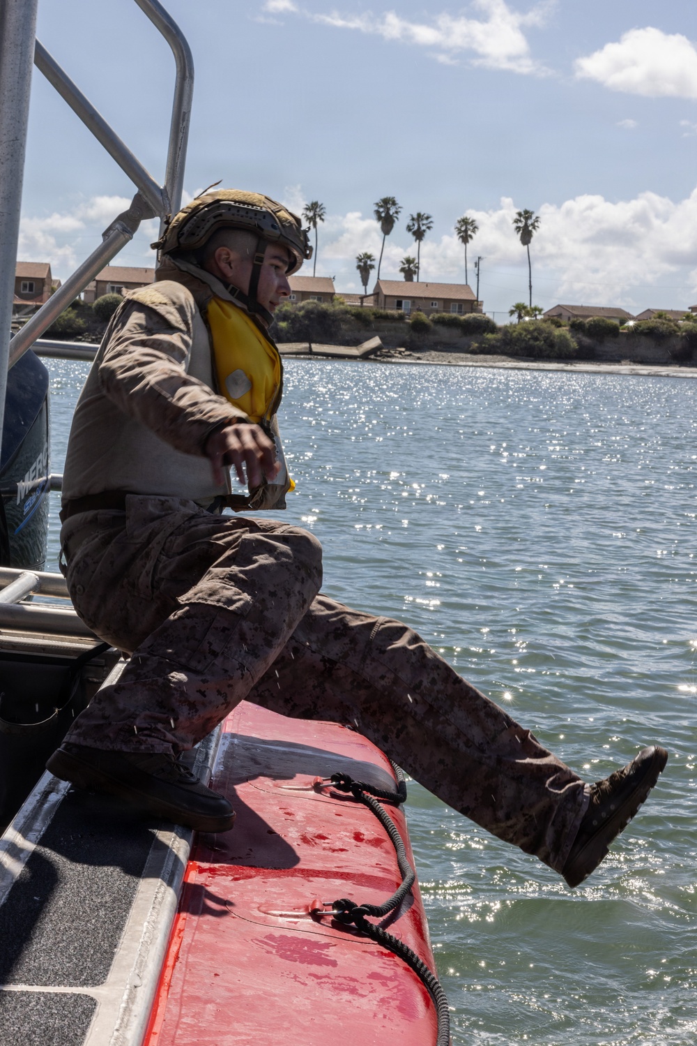 BLT 2/4 conducts ACV Water integration Training Program