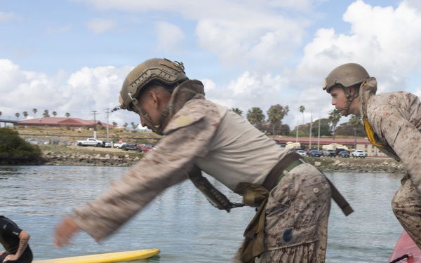 BLT 2/4 conducts ACV Water integration Training Program