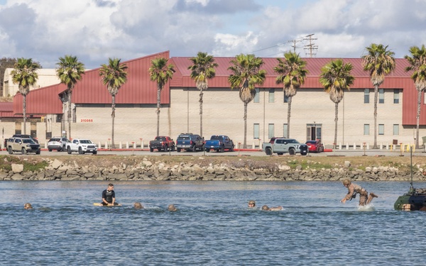 BLT 2/4 conducts ACV Water integration Training Program