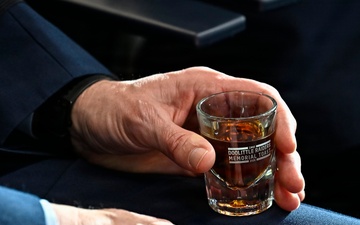 CSAF Wilsbach makes Doolittle Raiders toast