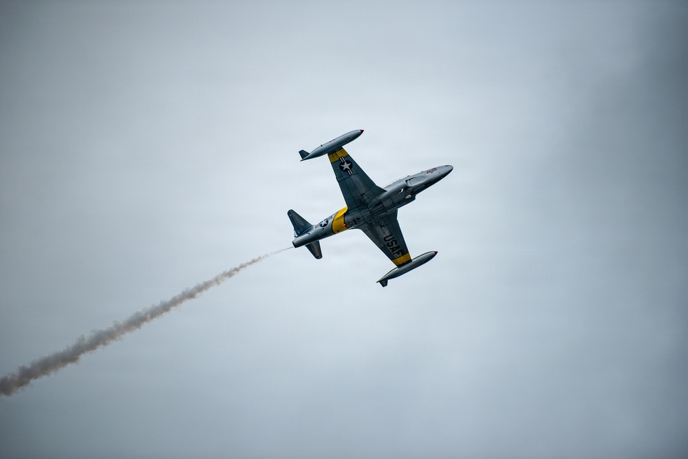 Thunder air show returns to banks of Ohio River with KYANG aircraft