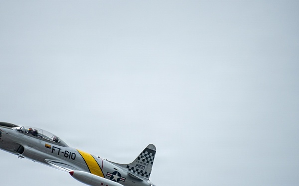 Thunder air show returns to banks of Ohio River with KYANG aircraft