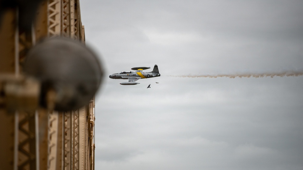 Thunder air show returns to banks of Ohio River with KYANG aircraft