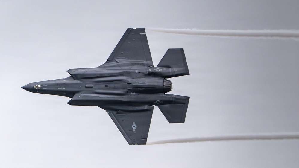 Military aircraft showcase capabilities during Thunder Over Louisville air show