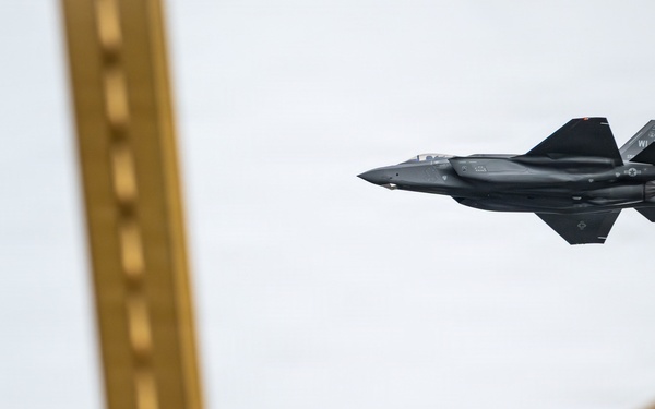 Military aircraft showcase capabilities during Thunder Over Louisville air show