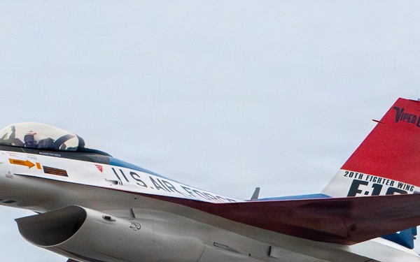 Military aircraft showcase capabilities during Thunder Over Louisville air show