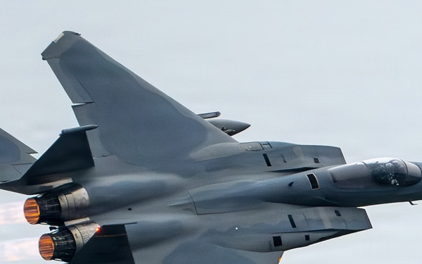 Military aircraft showcase capabilities during Thunder Over Louisville air show