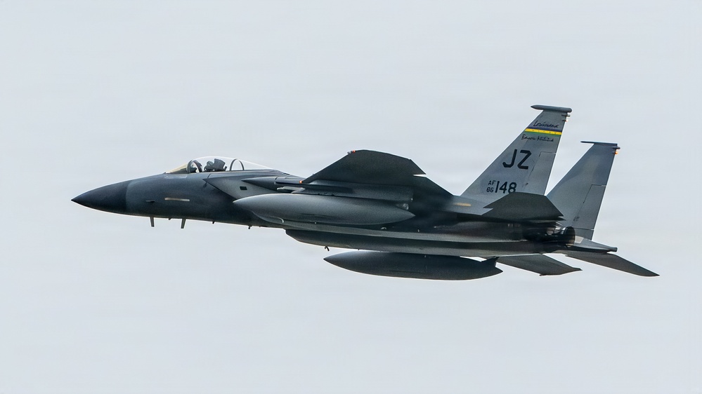 Military aircraft showcase capabilities during Thunder Over Louisville air show