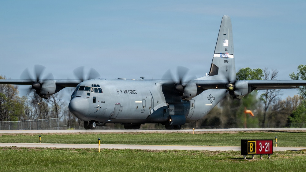 Kentucky C-130Js to fly in Thunder Over Louisville air show