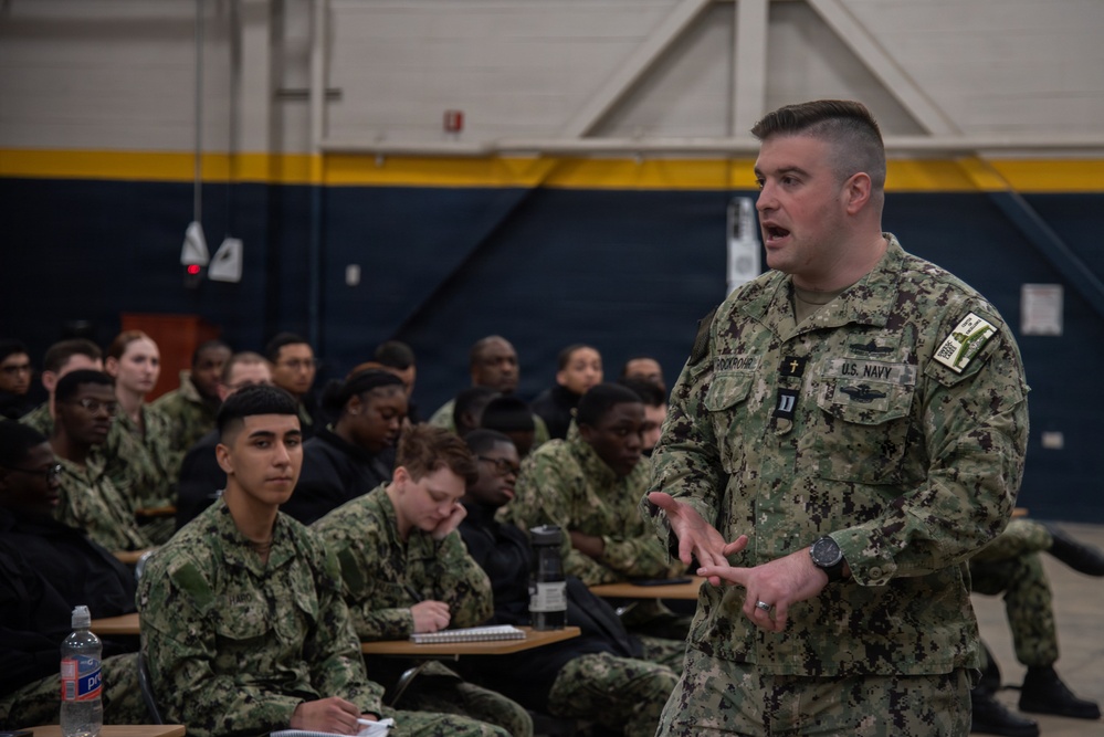 Lt. Rockrohr Conducts Chaplain Services Brief with new SWESC Students