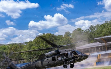Soldiers conduct Medical Evacuation Training during CENTAM Guardian 26