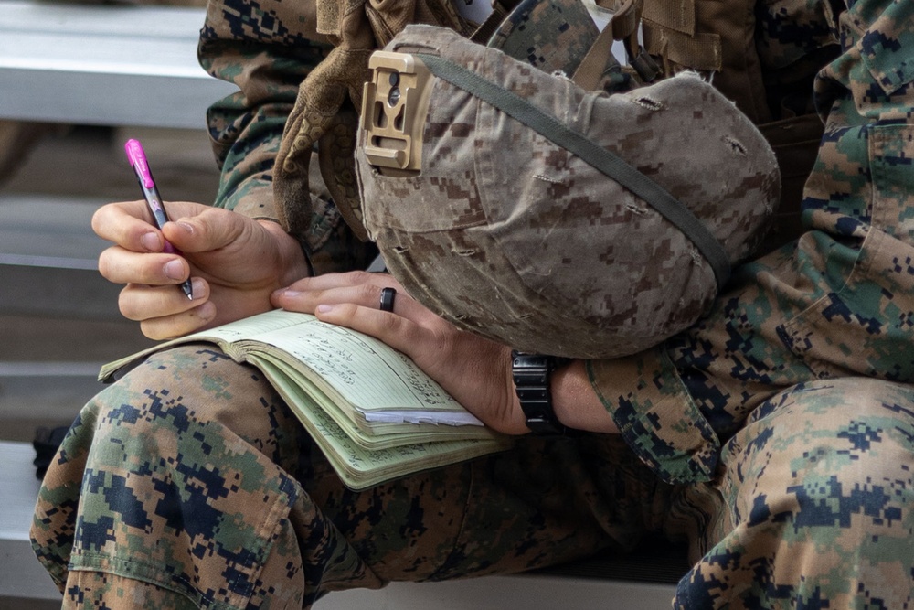 Marines with CLR-1 Conduct Combat Convoy Simulator Training