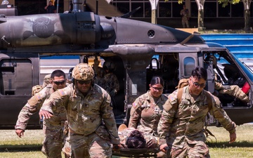 Soldiers conduct Medical Evacuation Training during CENTAM Guardian 26