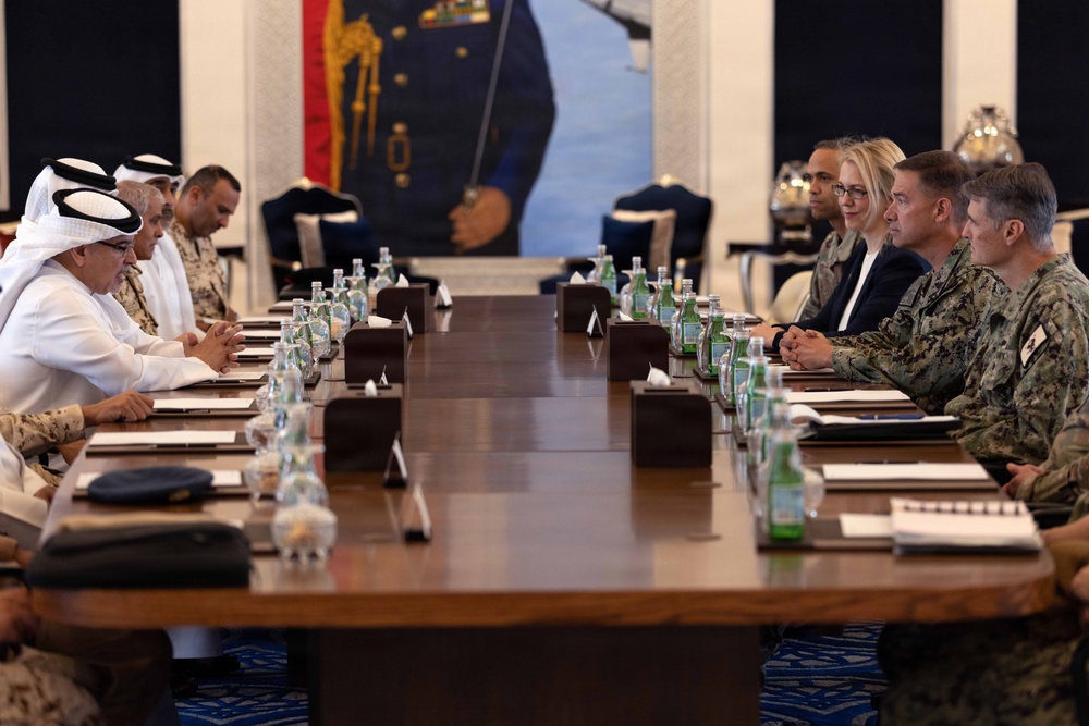 CENTCOM commander visits Bahrain