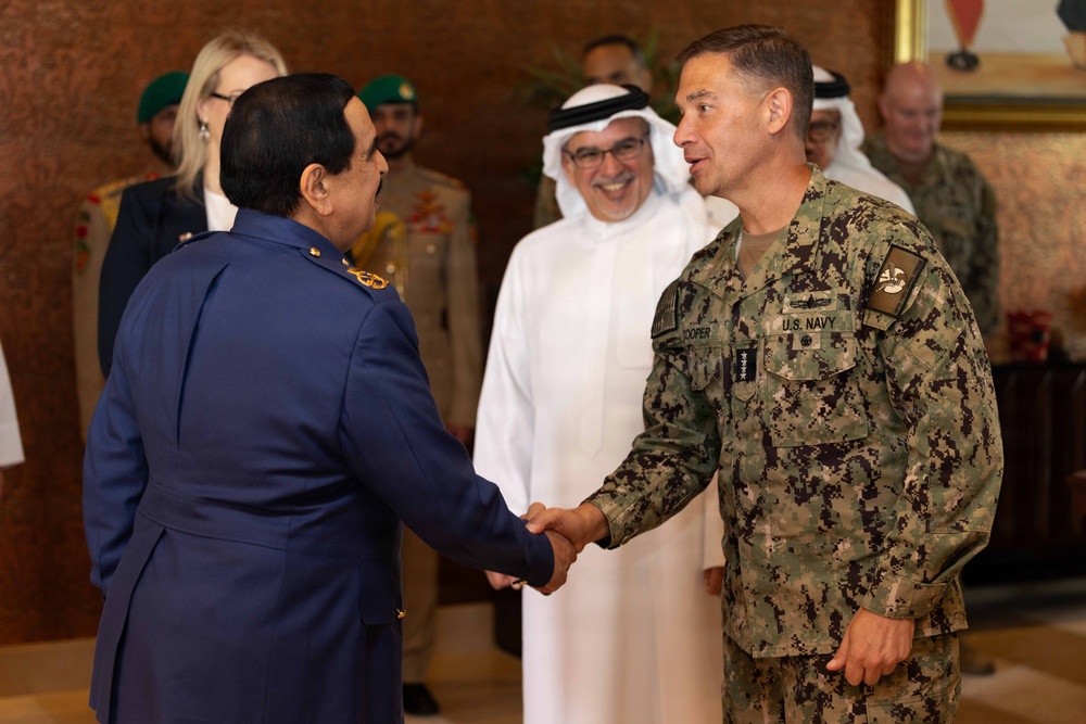 CENTCOM commander visits Middle East